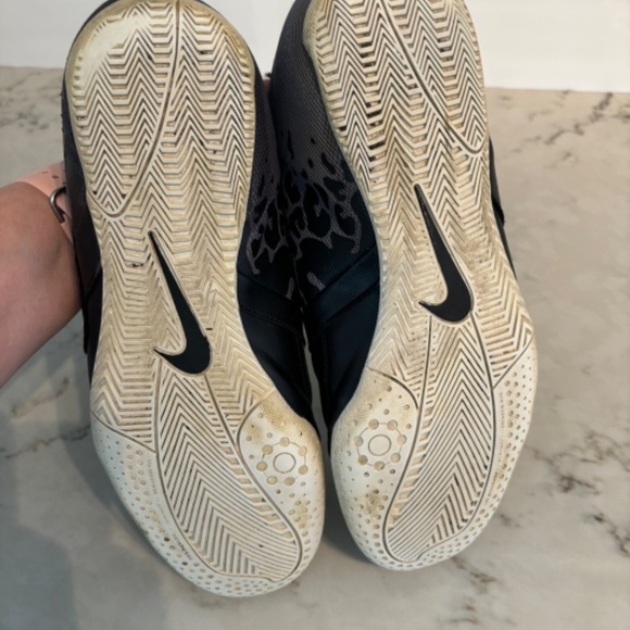 Nike Elastico II Men’s Indoor Soccer Shoes Size 10.5 - Picture 6 of 10